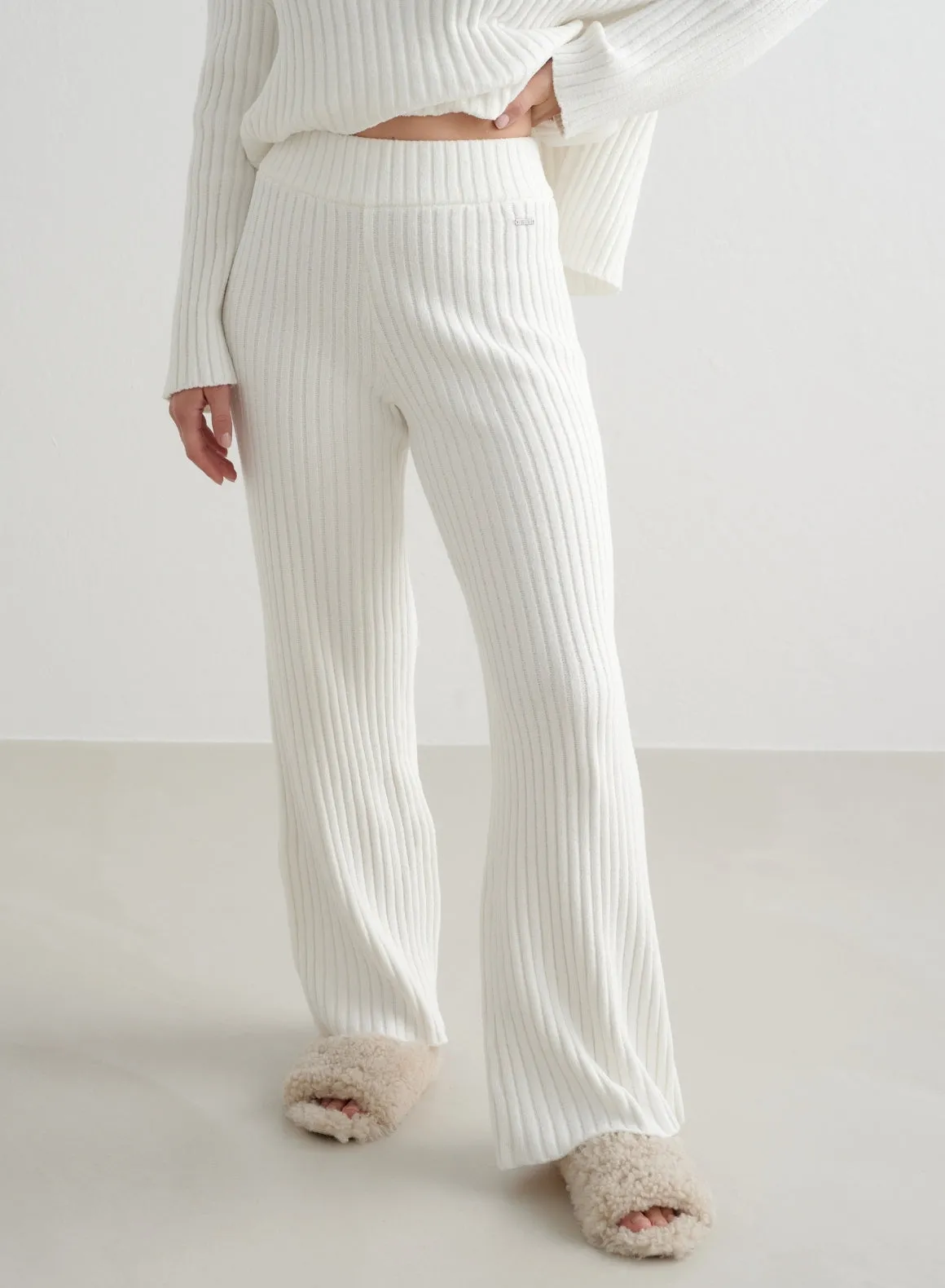 Almond White Rib Knit Set