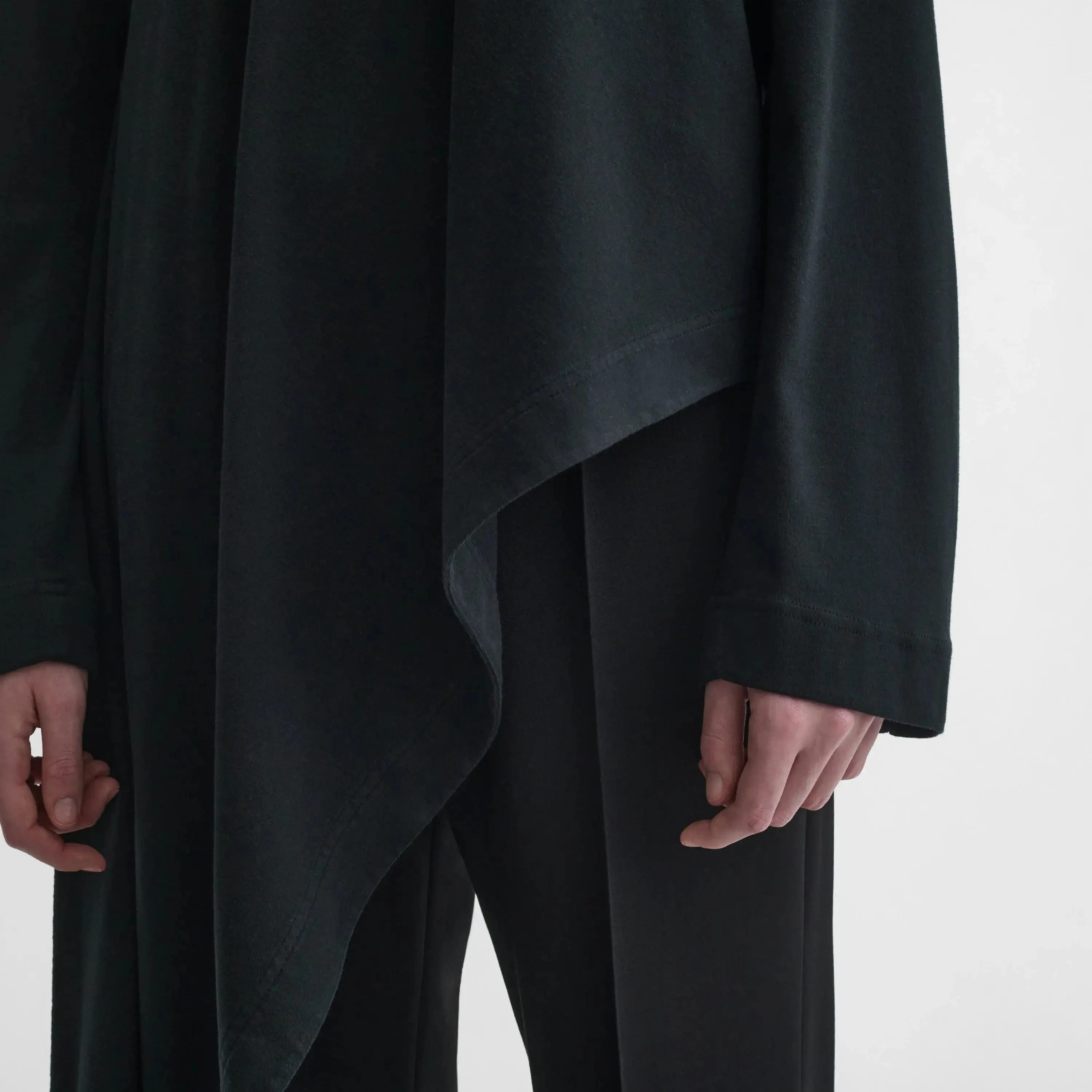 ASYMMETRIC T-SHIRT TOP | black jersey