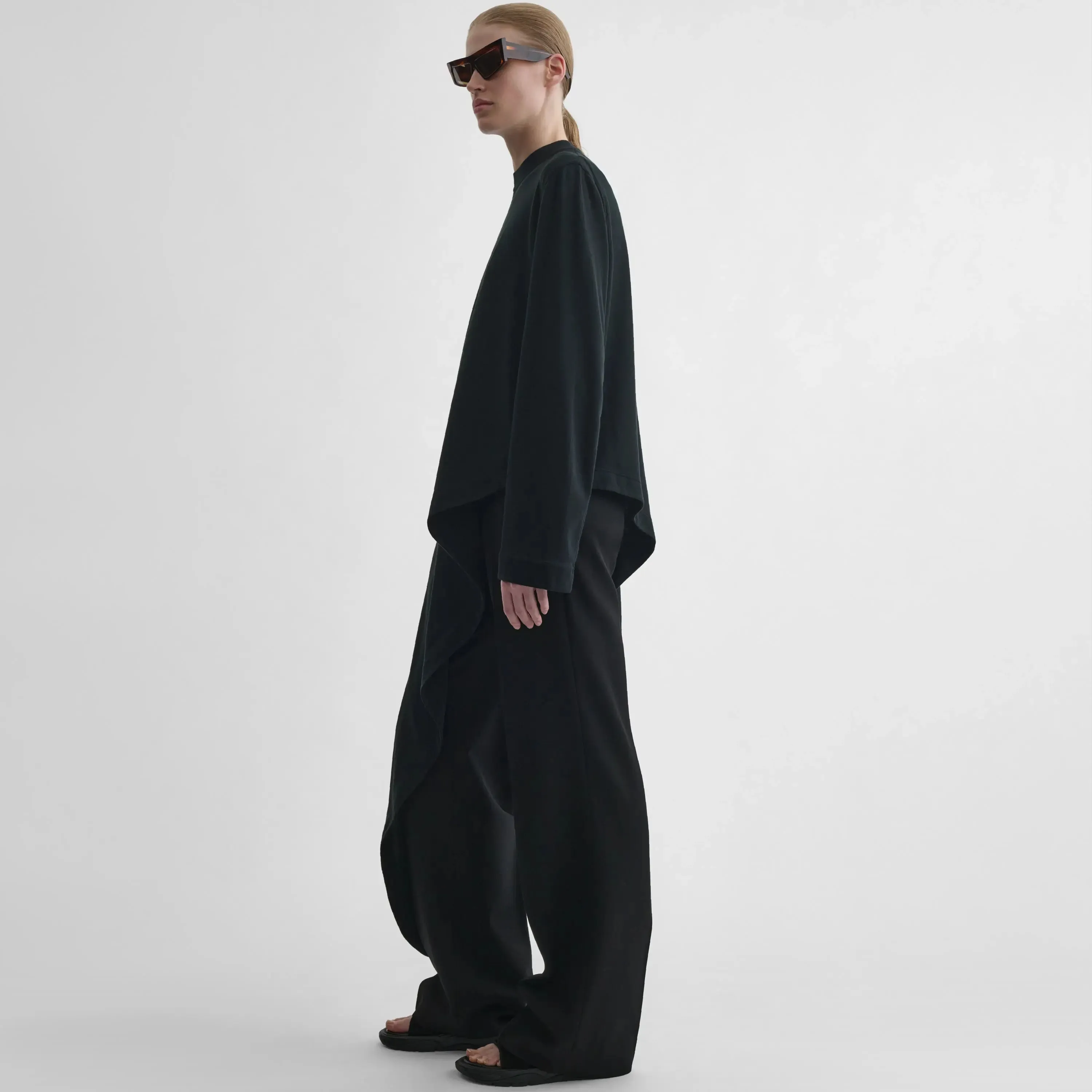 ASYMMETRIC T-SHIRT TOP | black jersey