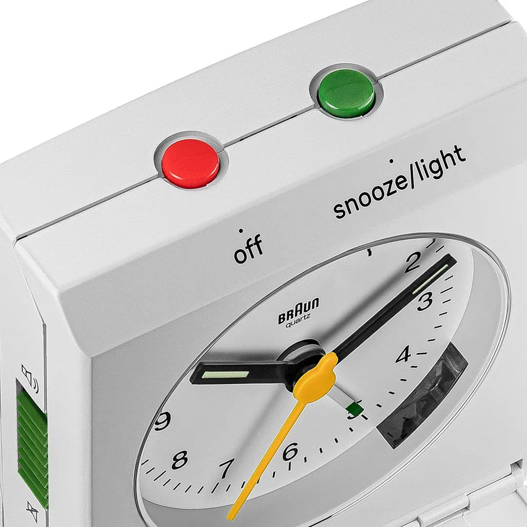 BC05 Braun travel analogue alarm clock- white