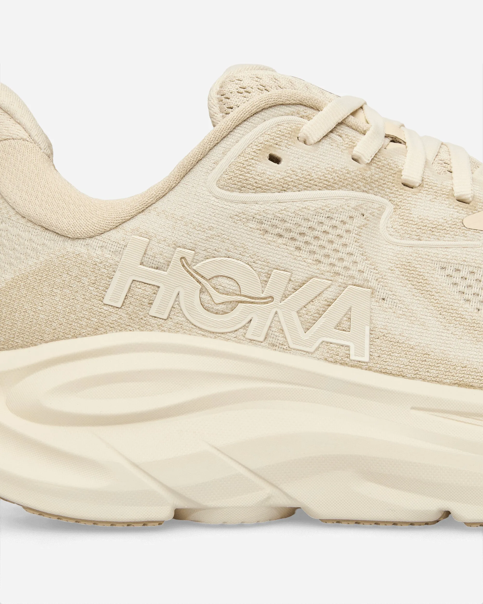 Clifton 10 Sneakers Oatmeal / Oat Milk