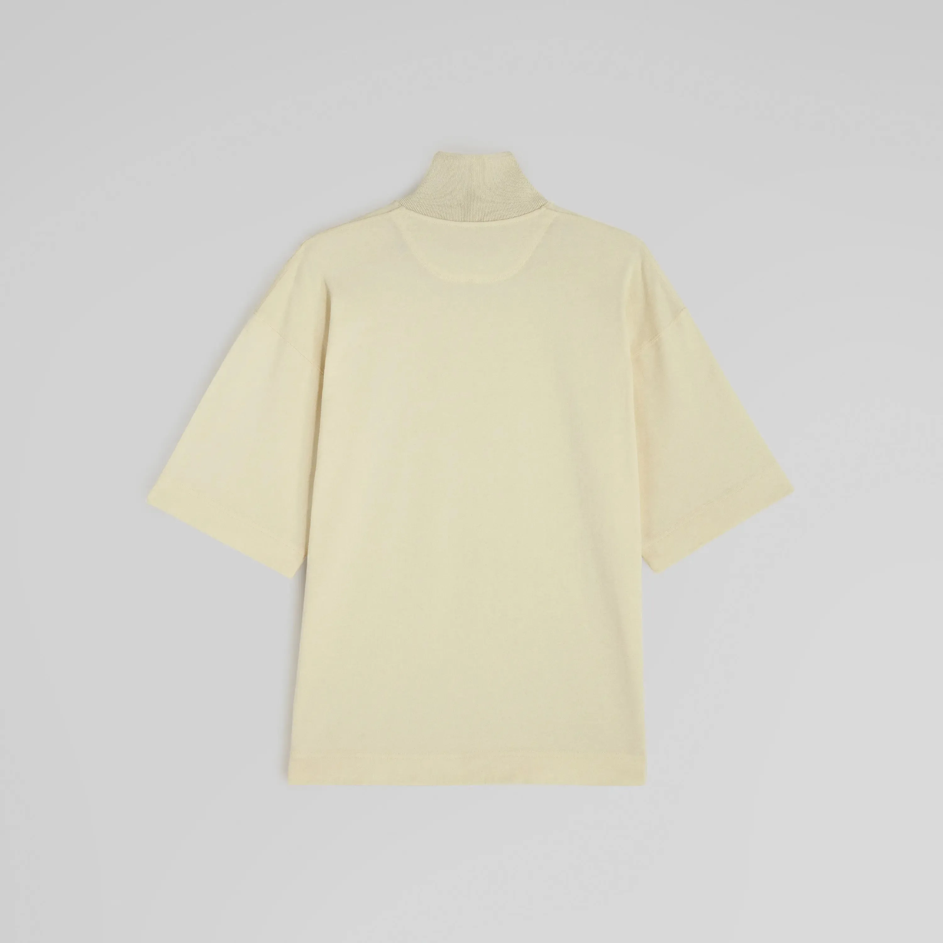 CUT COLLAR T-SHIRT | cream cotton