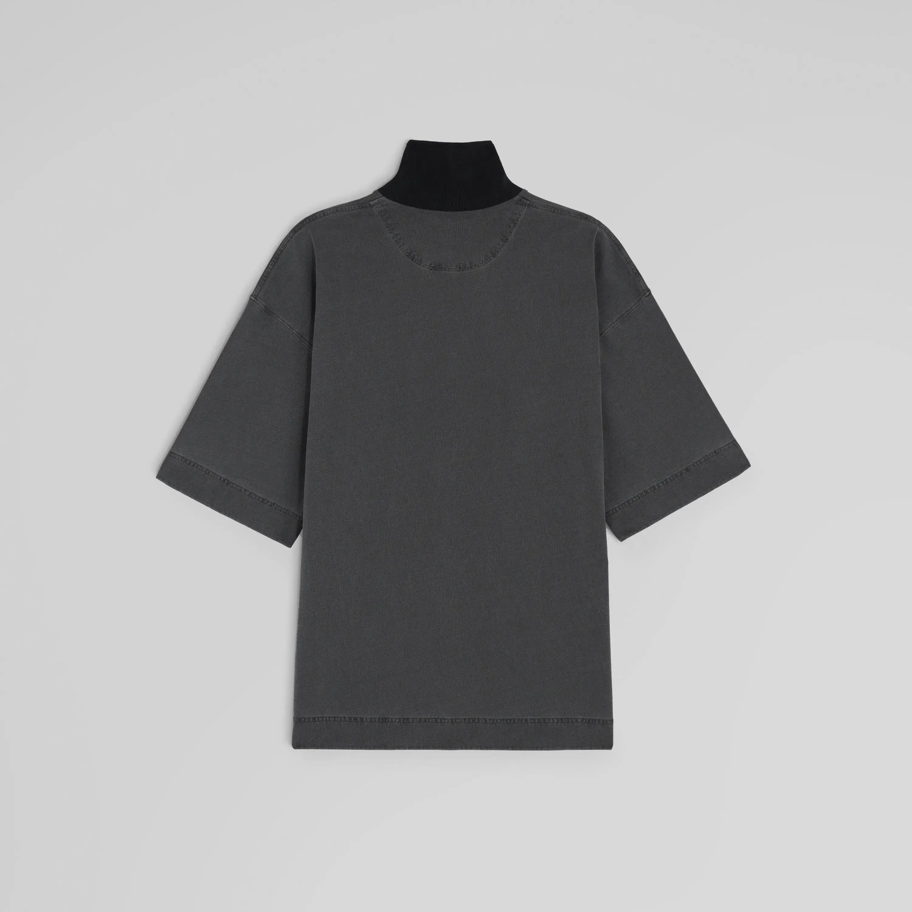 CUT COLLAR T-SHIRT | washed black cotton