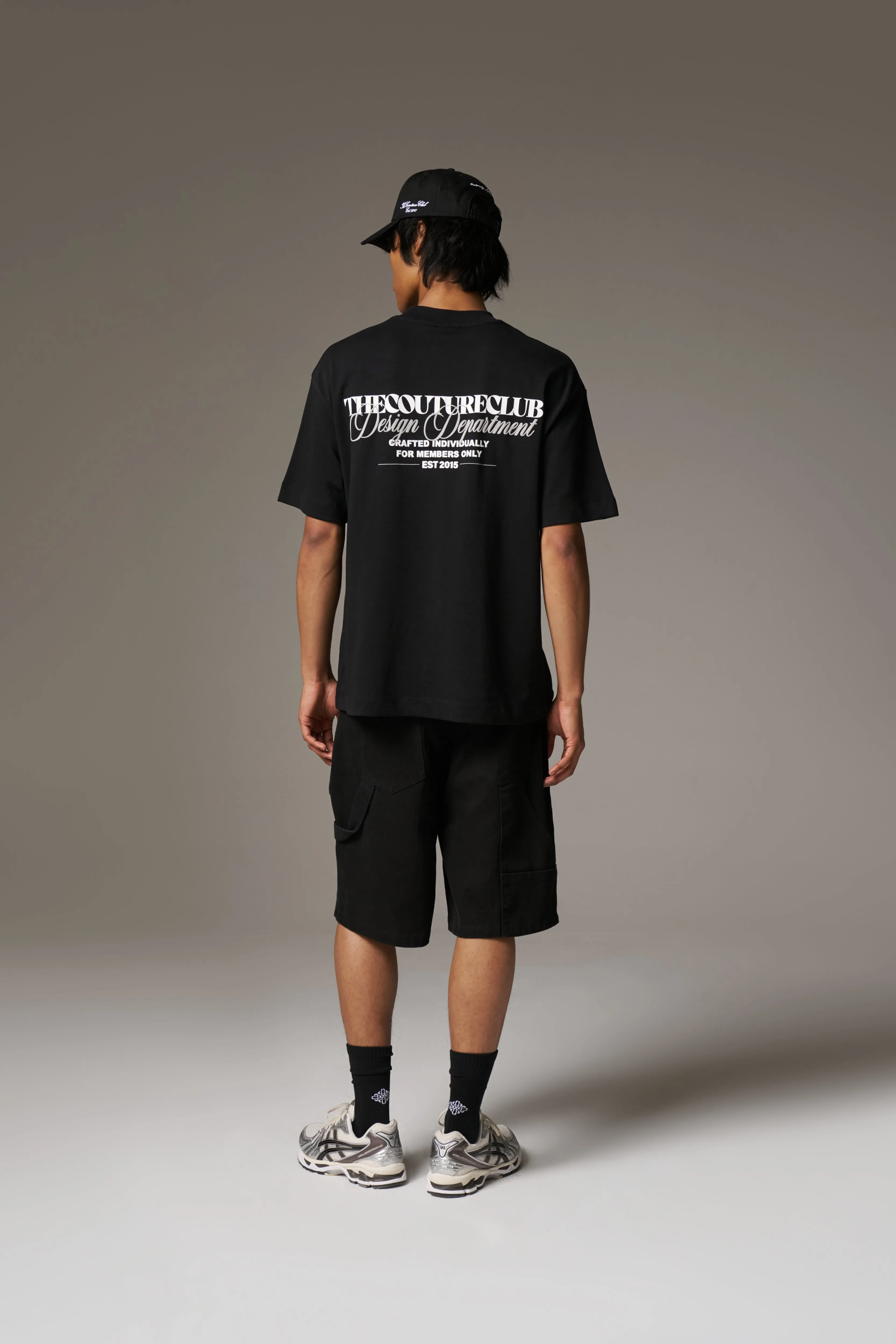DESIGN DEPARTMENT GRAPHIC T-SHIRT - BLACK
