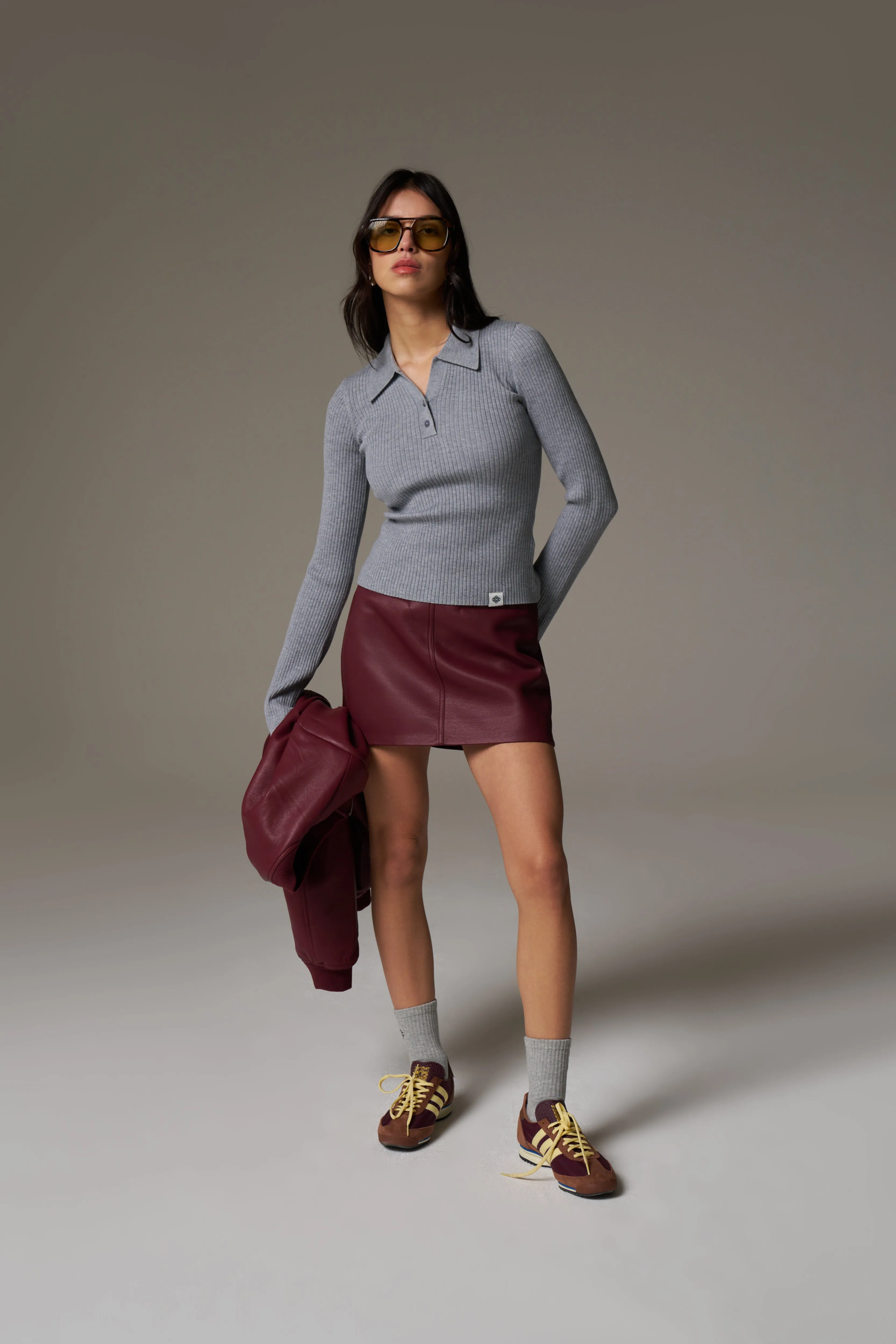 FAUX LEATHER MINI SKIRT - BURGUNDY