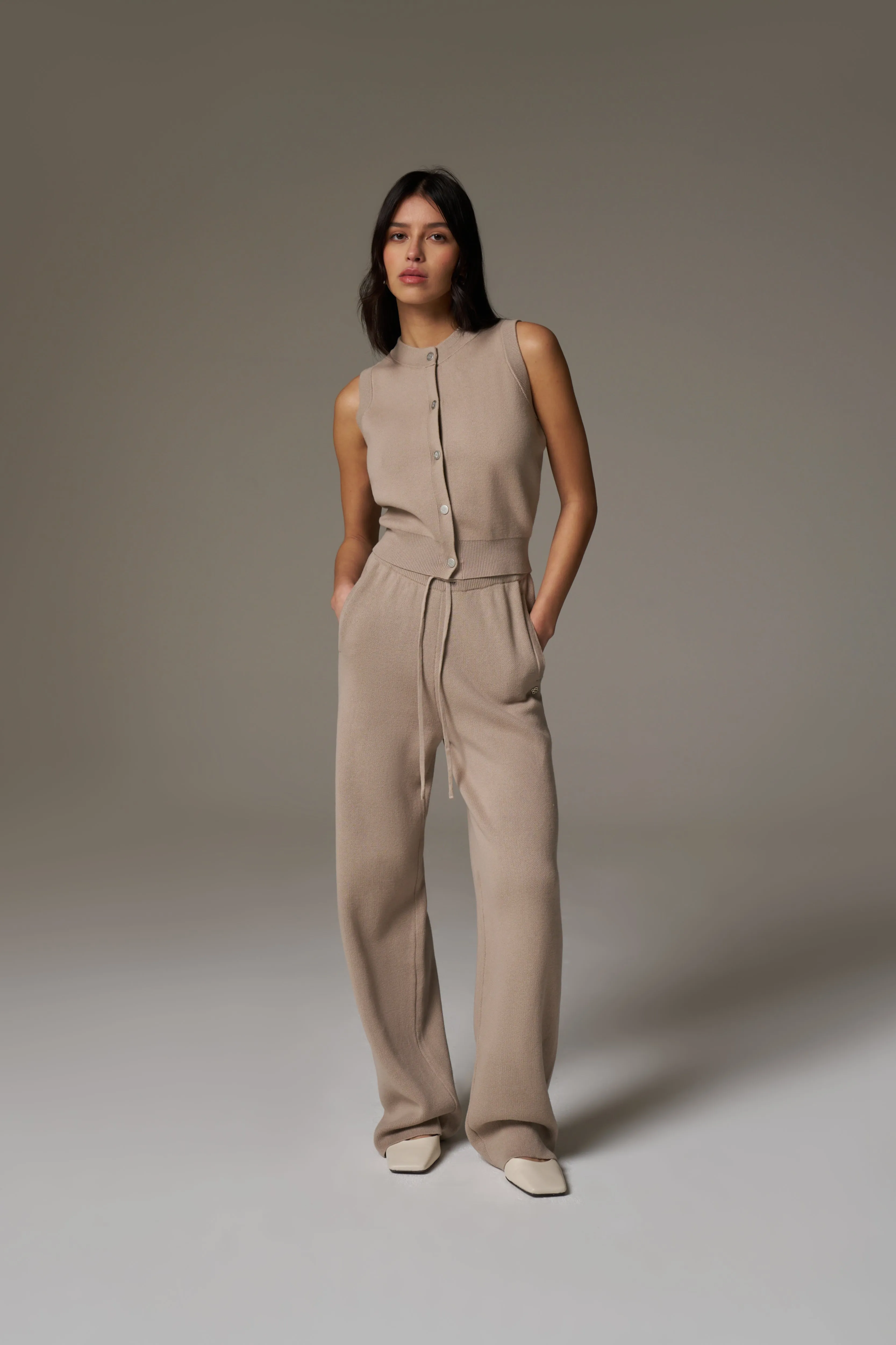 KNIT BUTTON THROUGH TOP - BEIGE