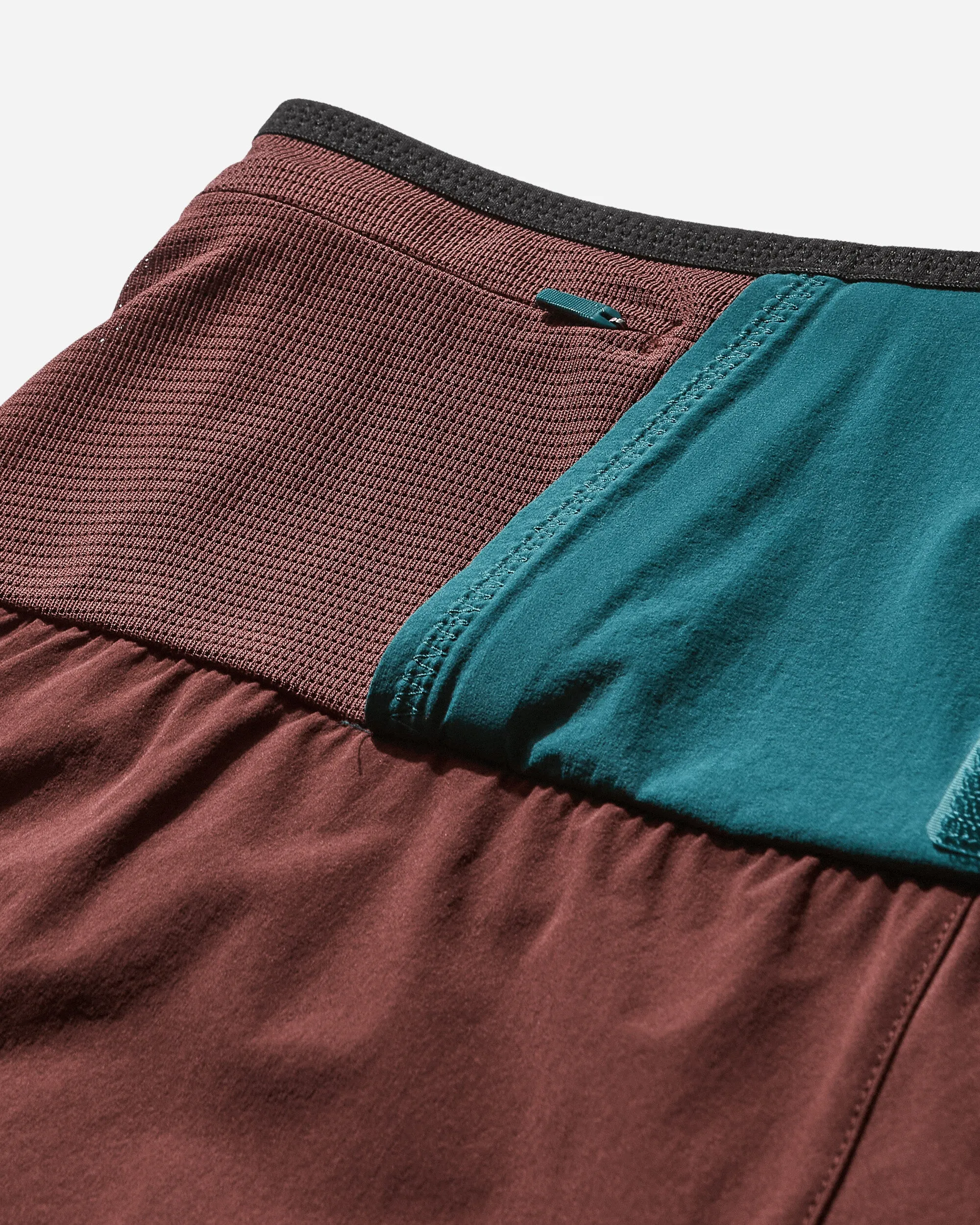 Men's Undercover Soukuu Trail Run Utility Shorts Bitter Chocolate / Atlantic Deep Blue