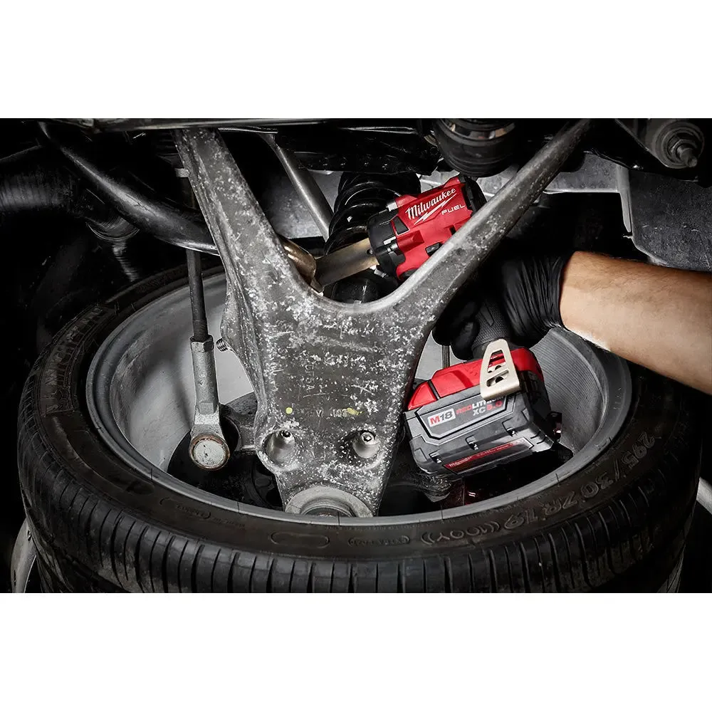 Milwaukee 2855P-22  -  M18 Fuel 1/2" Compact Impact Wrench - Pin Detent - Kit