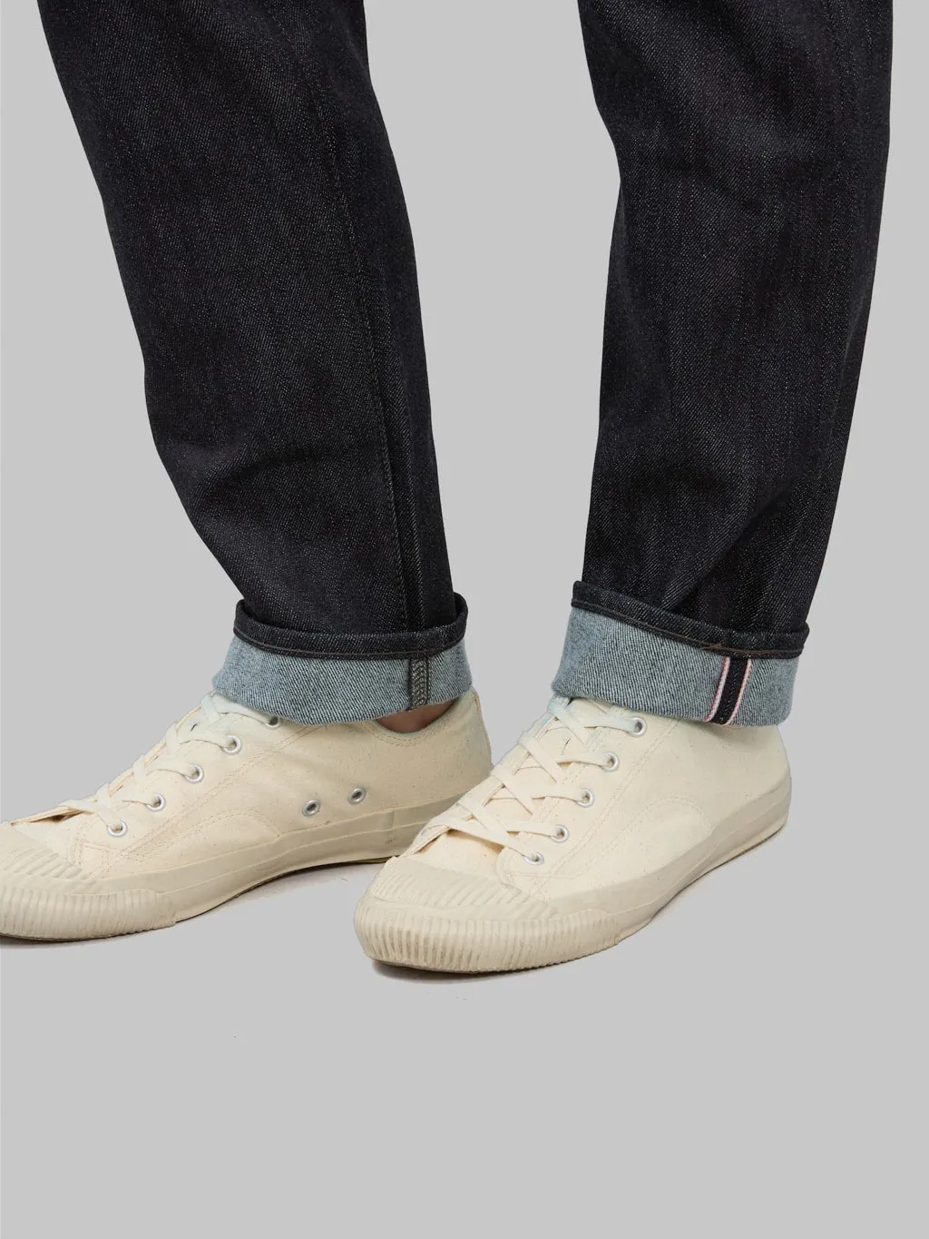 Momotaro MMJZ0203 13.7oz #200 Cashmere Tapered Jeans