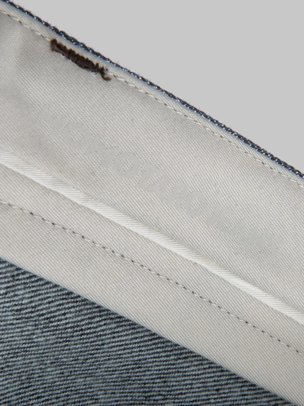 Momotaro MMJZ0203 13.7oz #200 Cashmere Tapered Jeans