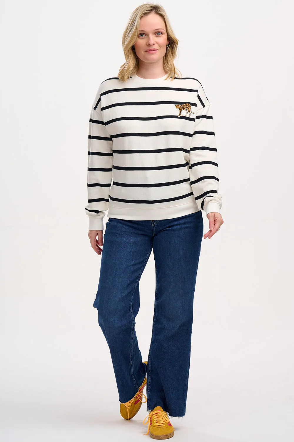 Noah Sweatshirt - Off-White/Black. Leopard Embroidery