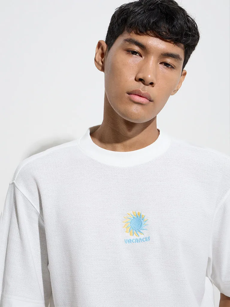 Nuon White Embroidered Relaxed-Fit Cotton T-Shirt