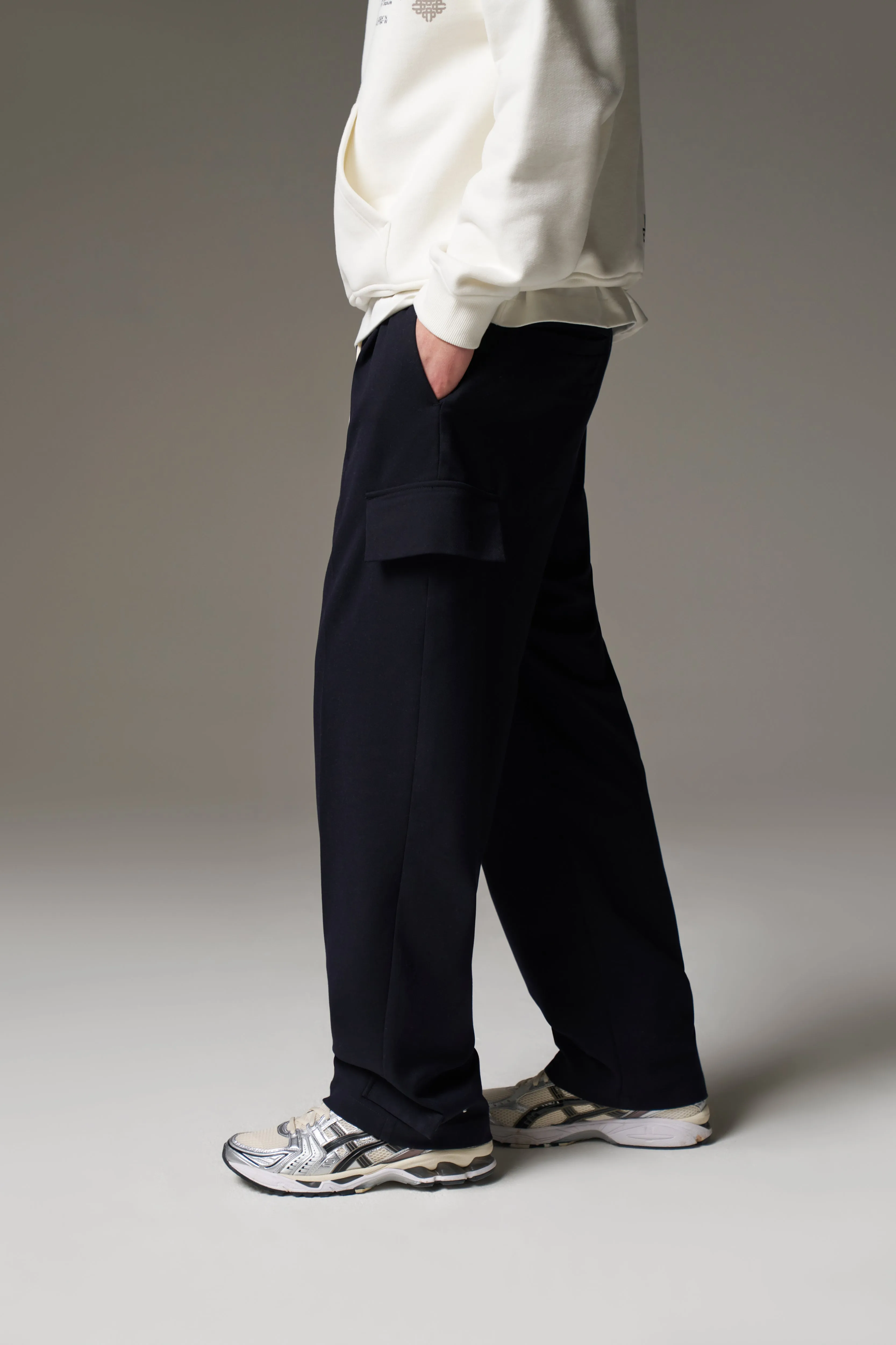 PLEATED WIDE LEG TROUSER - NAVY