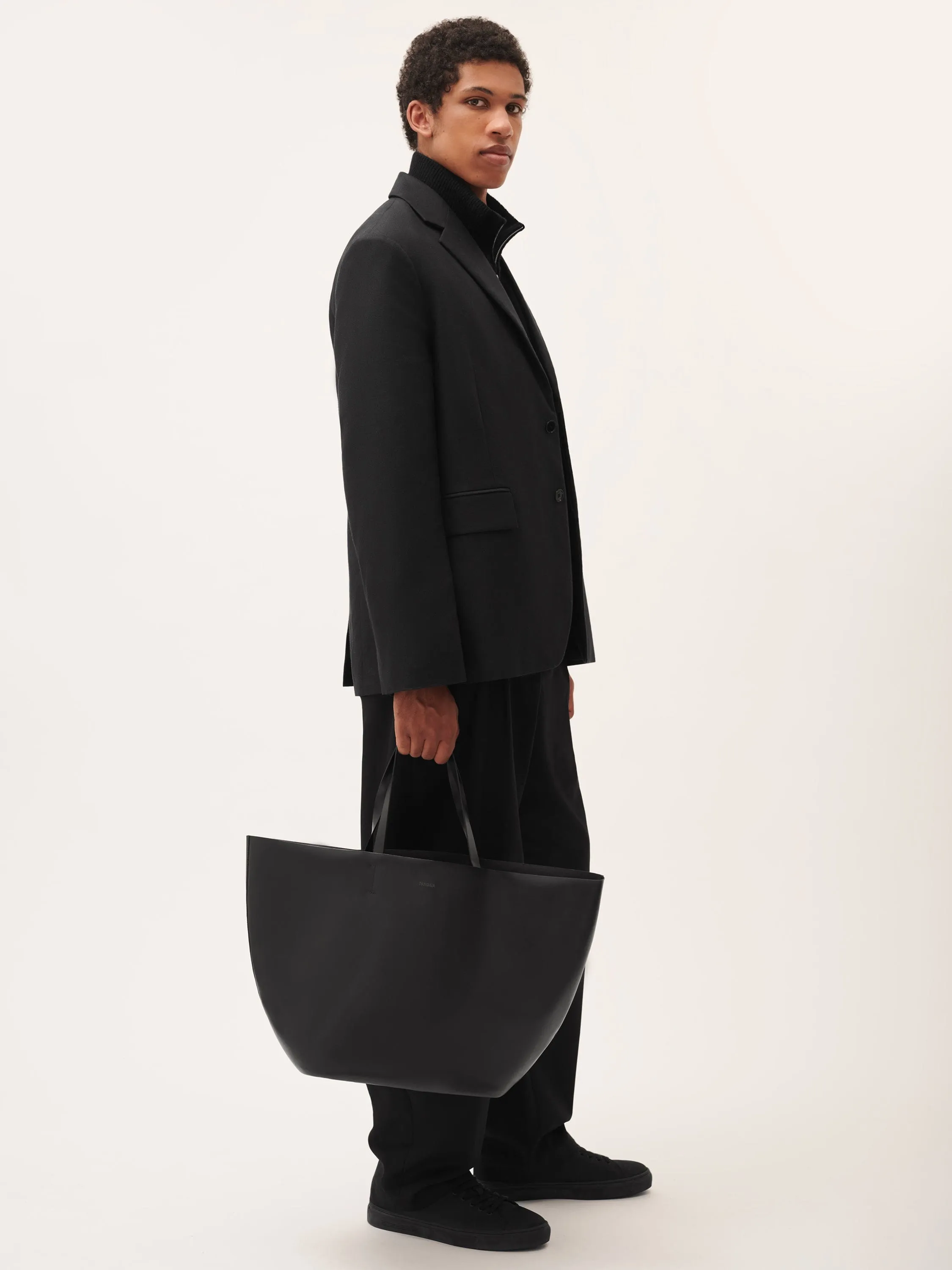 The GAIA Bag—black