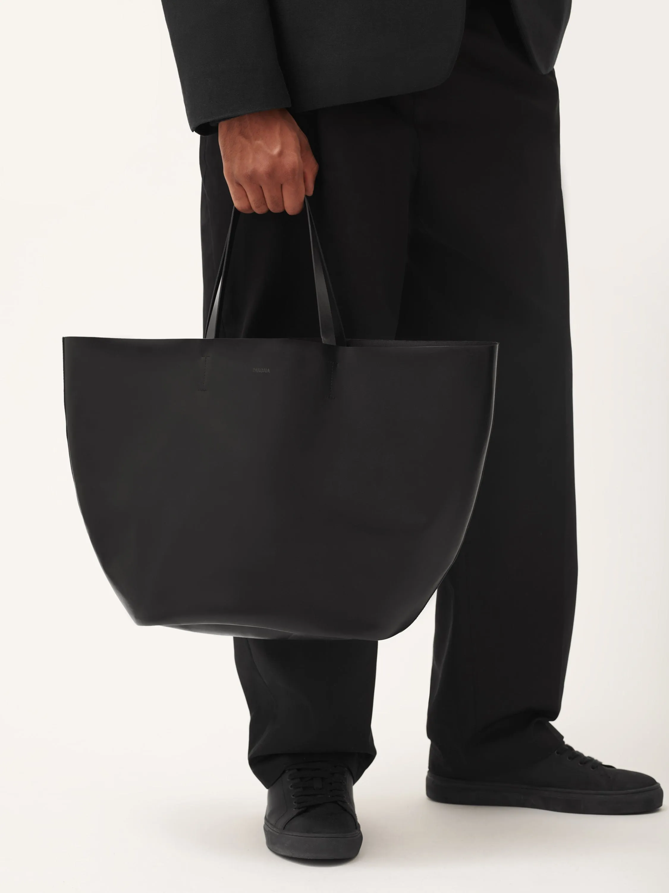 The GAIA Bag—black