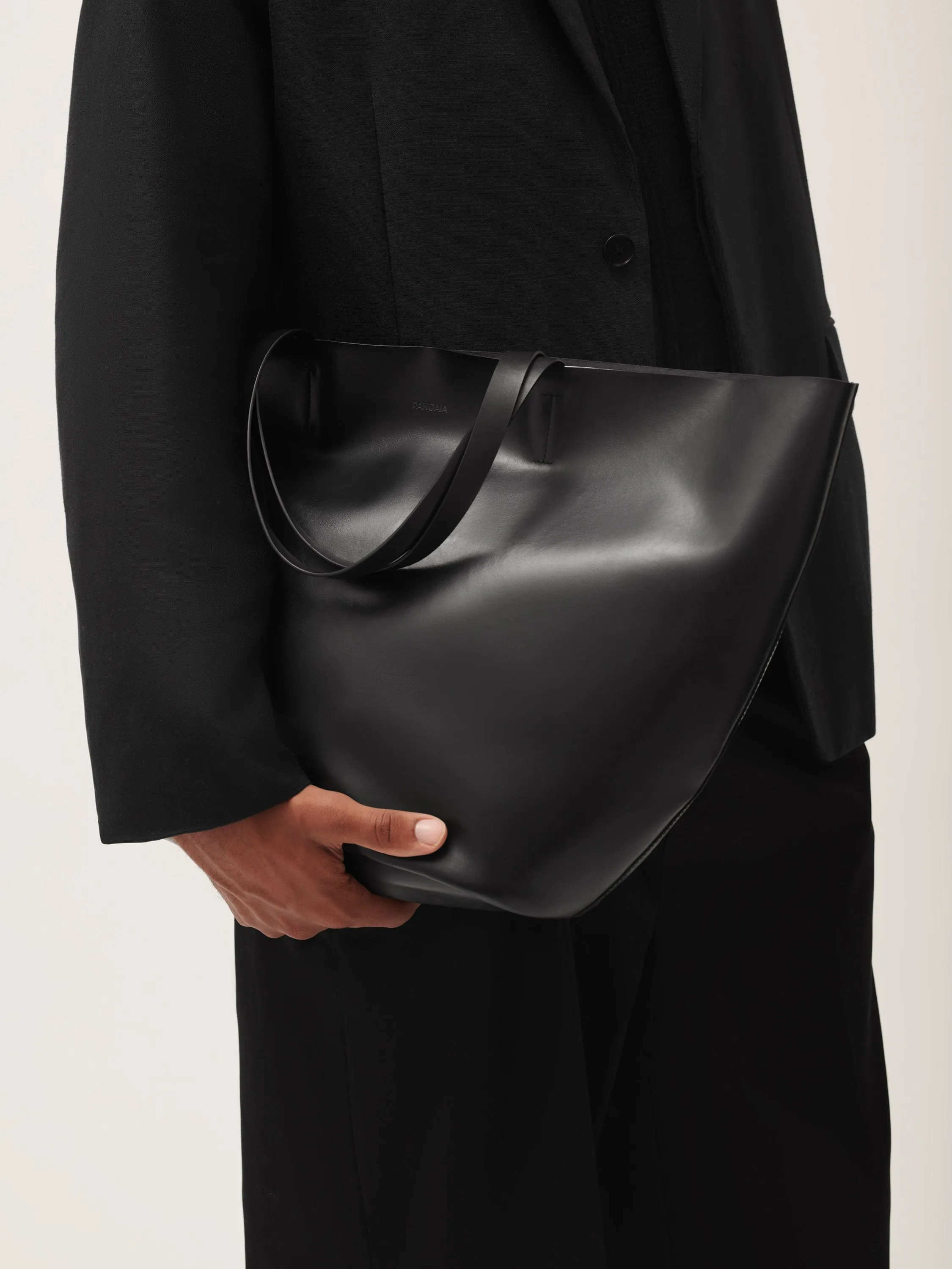 The GAIA Bag—black