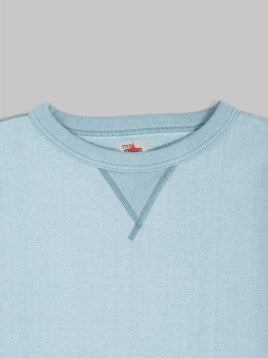 The Strike Gold Loopwheeled Sweatshirt Sax Blue