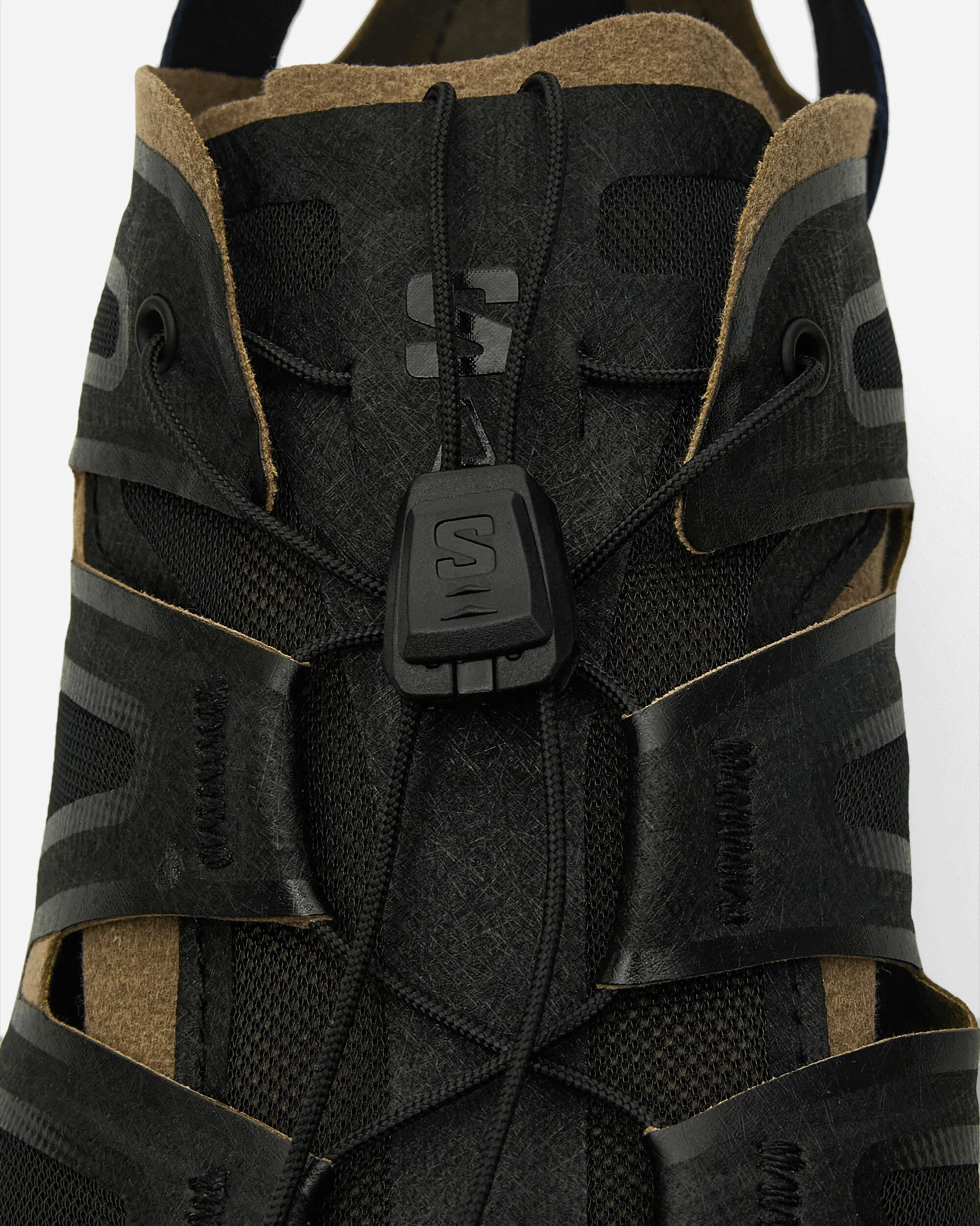 Udara Advanced Sneakers Black / Fallen Rock / Astral Aura