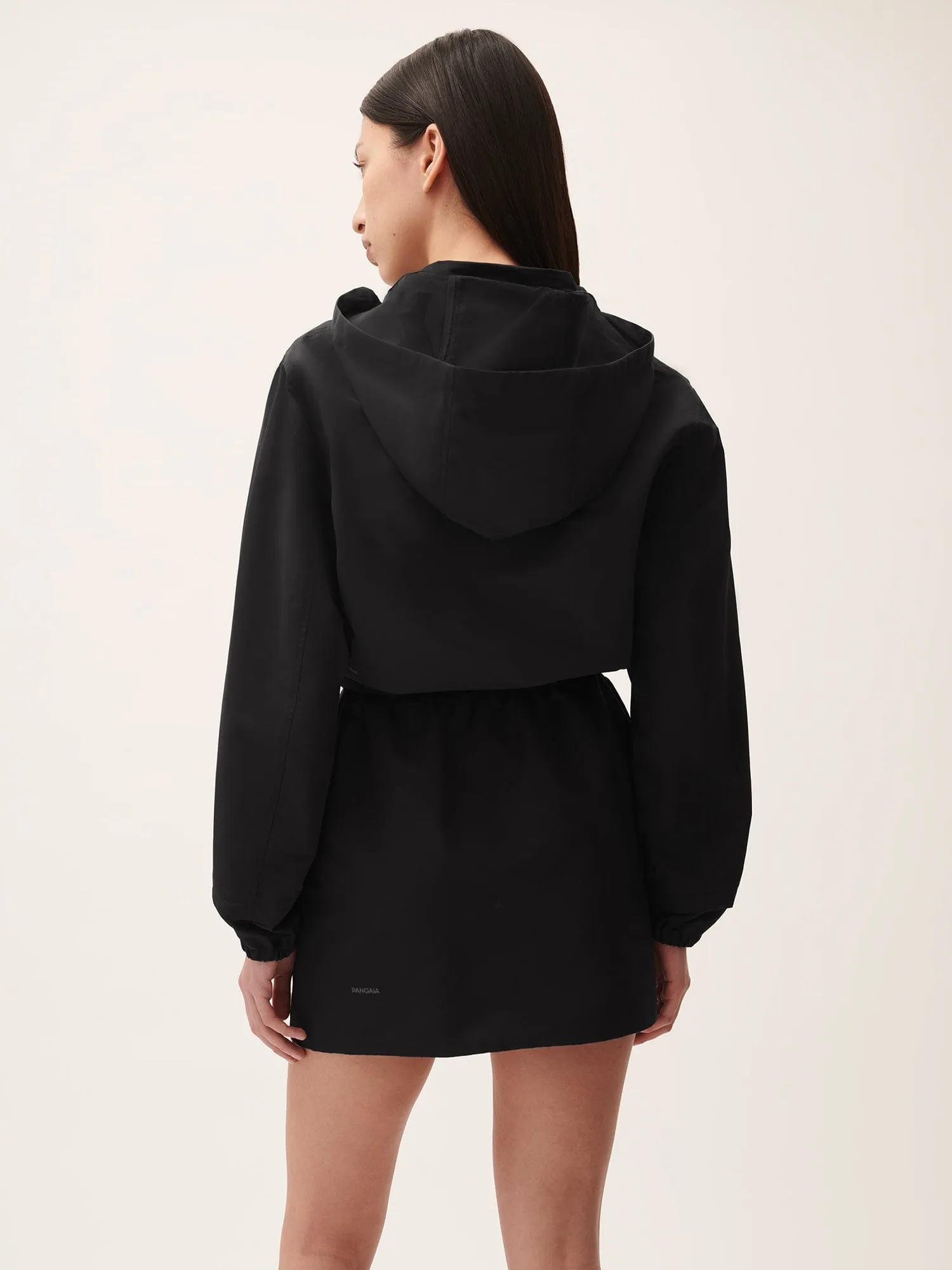 Women's (gaia)PLNT Nylon Cropped Jacket—Black