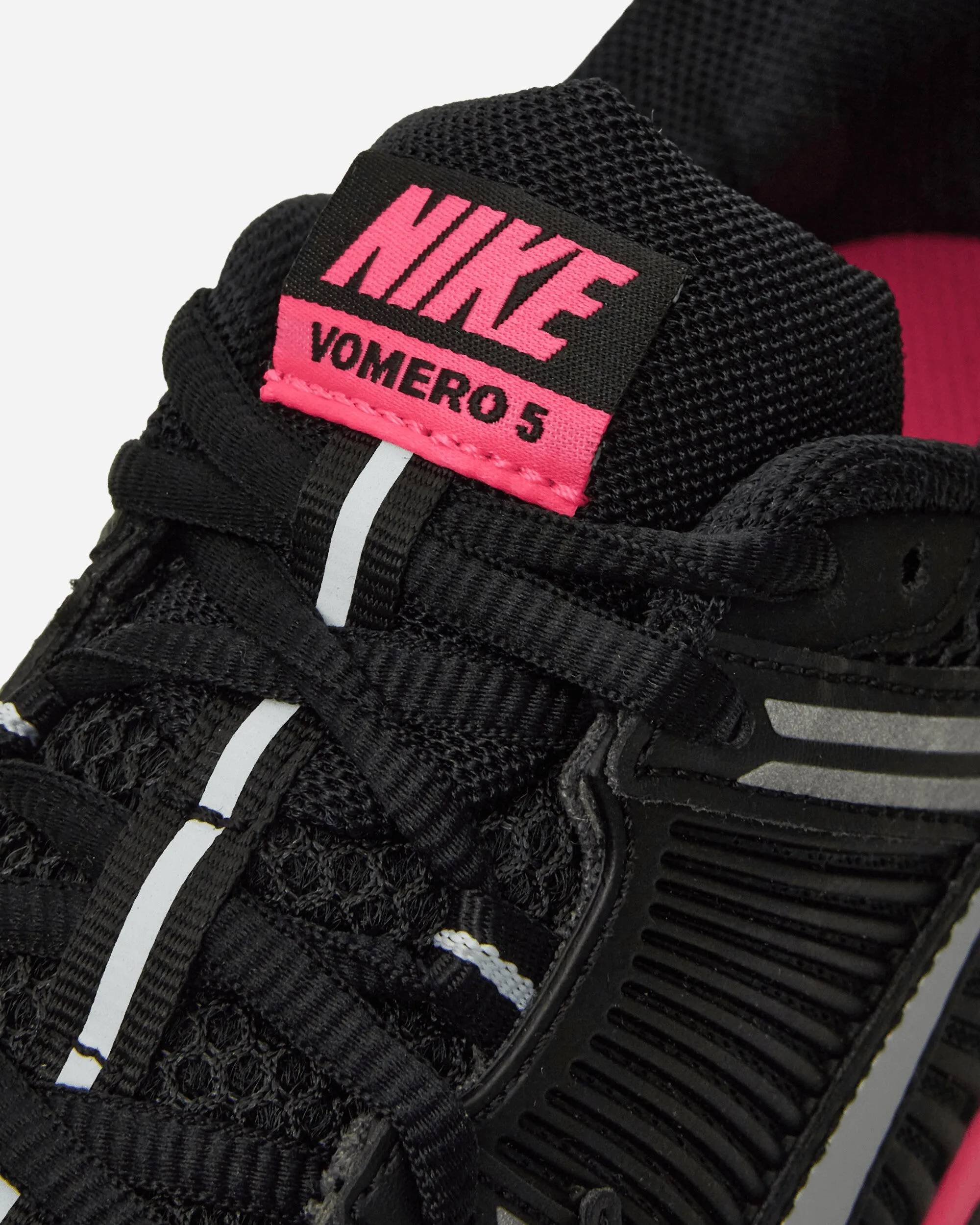 Zoom Vomero 5 Sneakers Black / Pink Blast